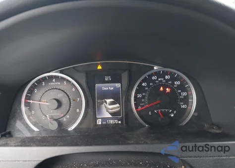 2015 Toyota Camry Se из США, поврежденный, VIN 4T1BF1FK2FU949925